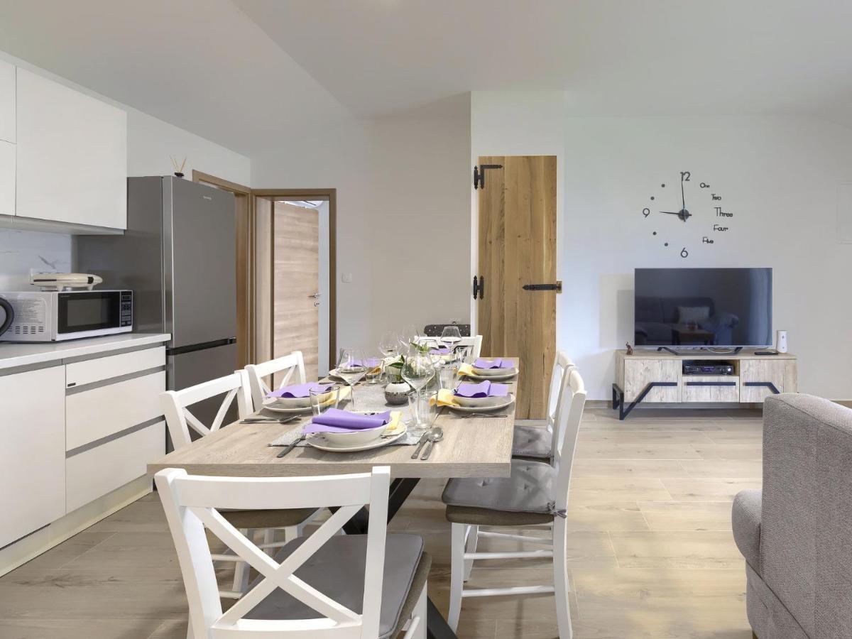 Holiday Home Casa Gverino By Interhome Plomin Exterior foto